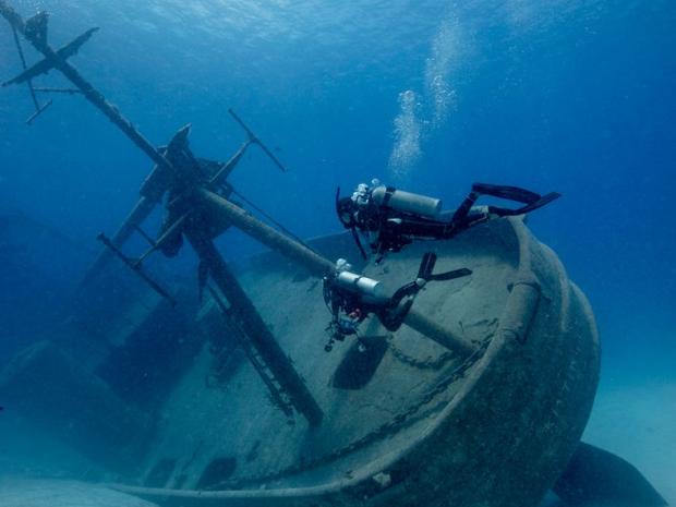 White sand shipwreck