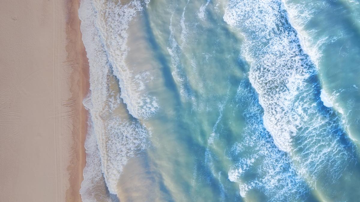 1000 x 562 Small Hero 1.jpg Darkened beach